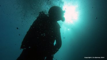 Shadow Diver